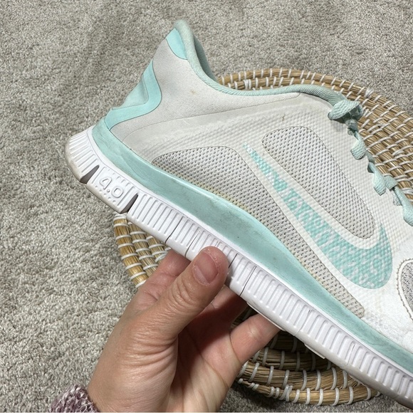 Nike Women’s Free 4.0 V3 Running Shoes Sneakers in White Light Aqua Size 8 - Picture 14 of 16